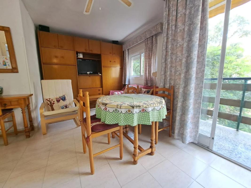 Sale of apartment in Calle las Naciones, 4, Benalmádena
 photo 2