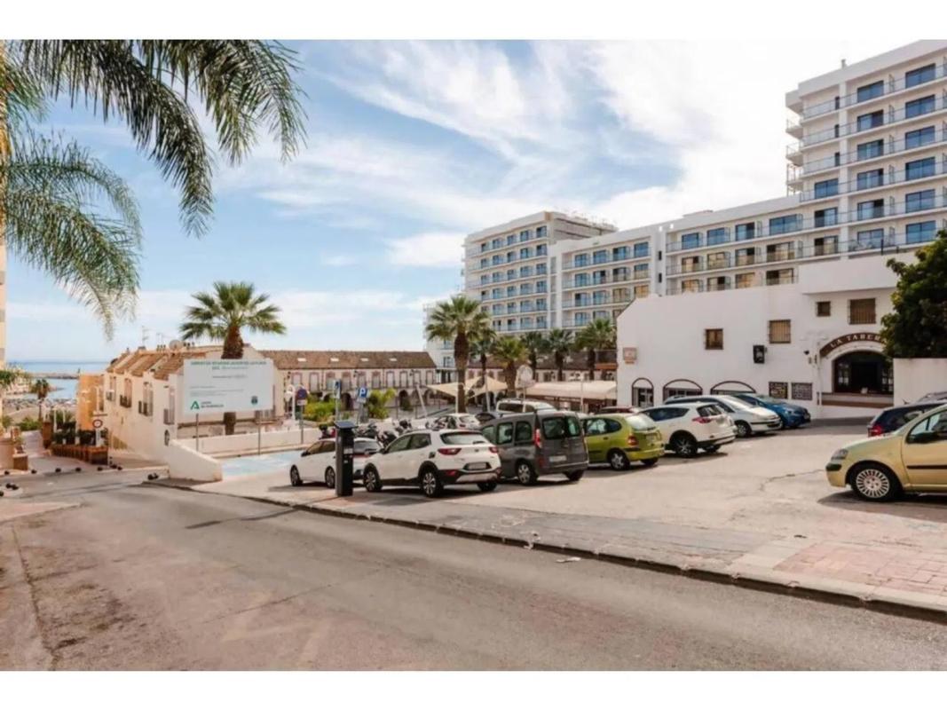 Venta de piso en Solymar - Puerto Marina, Benalmádena
 photo 2