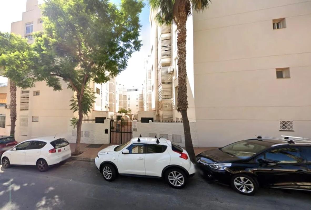 Venta de piso en Calle Bahía, Benalmádena
 photo 2