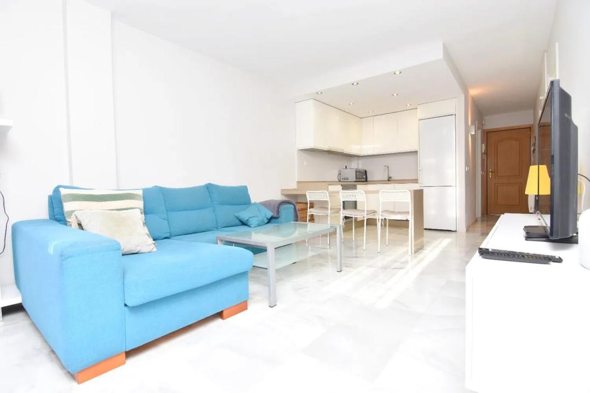 Venta de piso en Calle Quilla s/n, Benalmádena
 photo 2