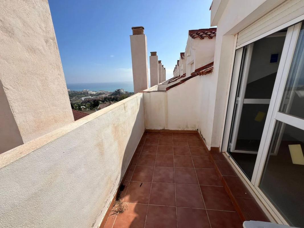 Sprzedaż duplexu w Calle Relenguillo, 46, Benalmádena photo 2