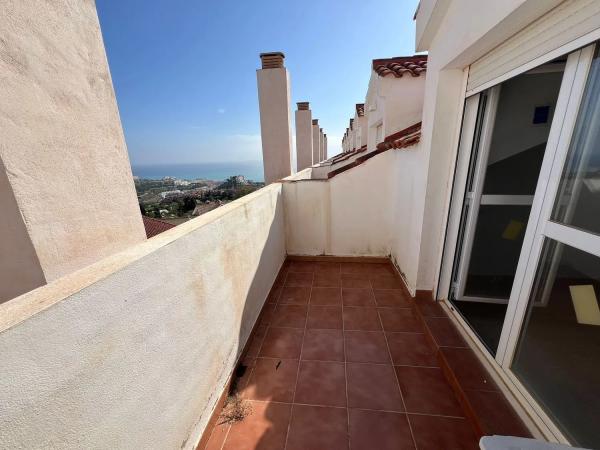 Dupleks na sprzedaż w Calle Relenguillo, 46, Benalmádena thumbnail 1