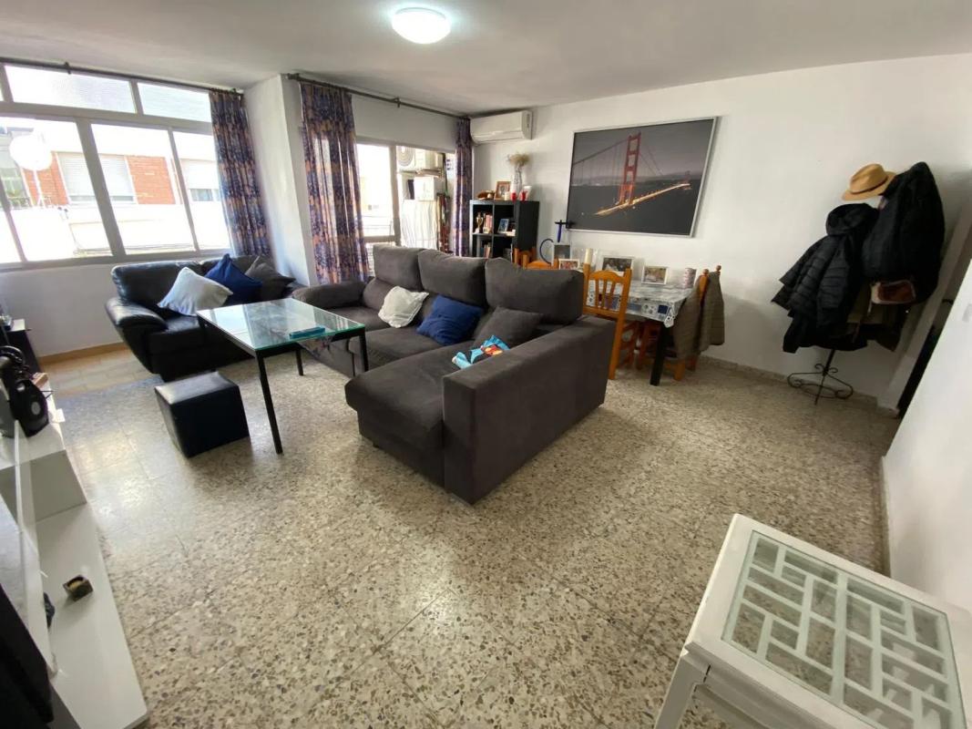 Venta de piso en Calle Calderón de la Barca s/n, Benalmádena
photo 1