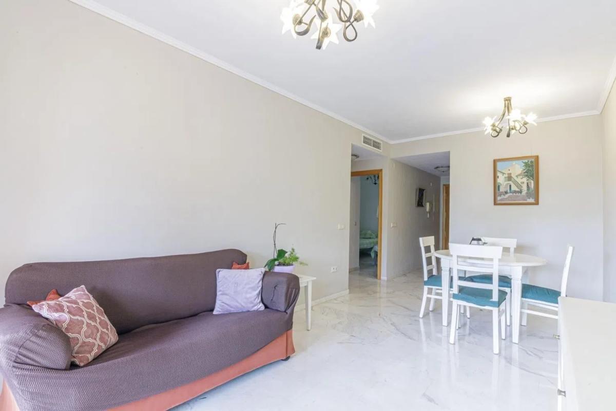 Sale of apartment in Calle Vela, Benalmádena
 photo 5