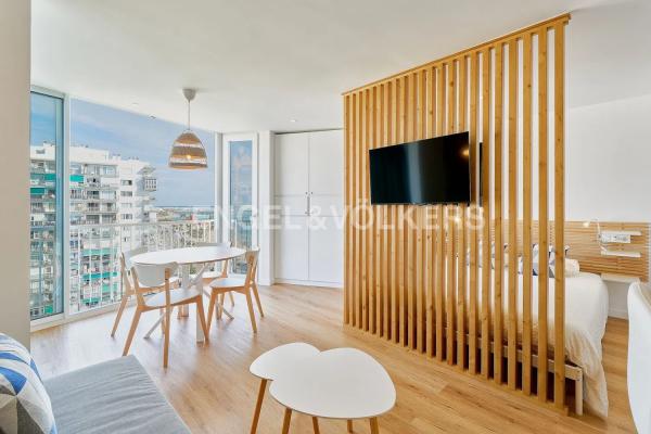 Piso en venta en Barrio Cortijo Torrequebrada, Benalmádena thumbnail 1