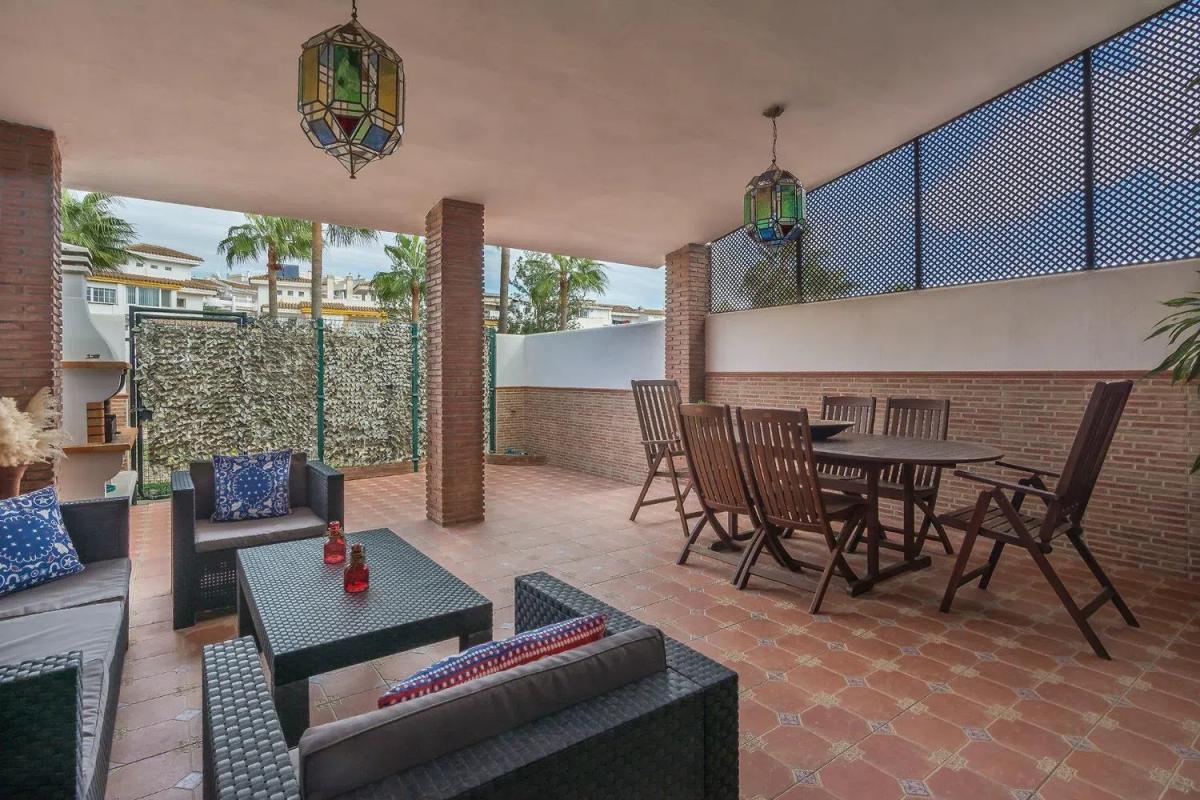 Venta de chalet independiente en Avenida del Indico s/n, Benalmádena
 photo 2