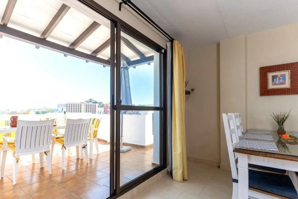 Piso en venta en Parque de la Paloma, Benalmádena thumbnail 2