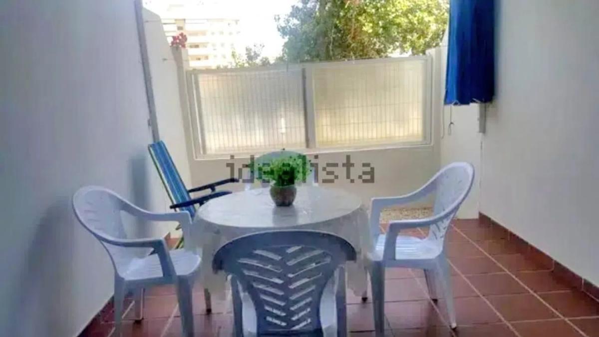 Venta de piso en Calle Torrealmádena, Benalmádena
 photo 2