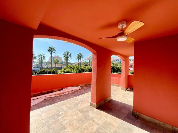Piso en venta en Calle Camelia, 2, Benalmádena thumbnail 2
