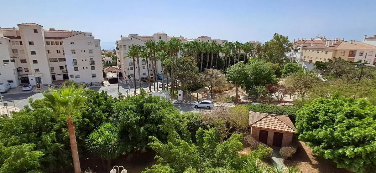 Venta de piso en La Higuera, 1, Benalmádena
photo 1