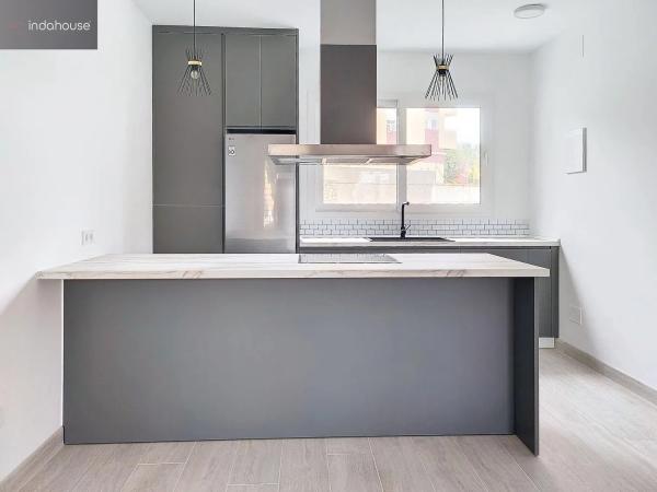 Продажа квартиры в Avenida Terramar Alto, Бенальмадена photo 1