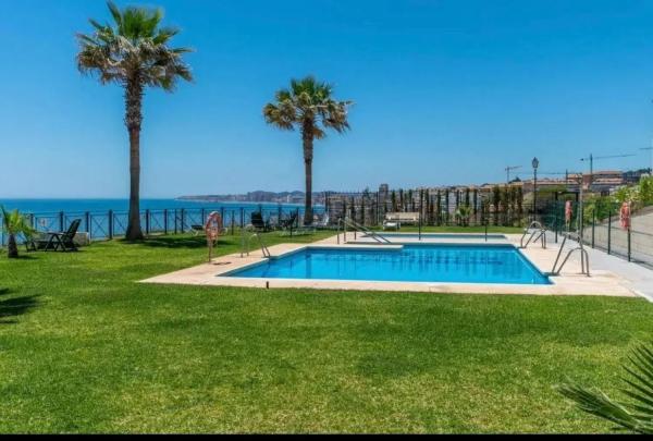 Piso en venta en  Torremuelle, Benalmádena photo 1