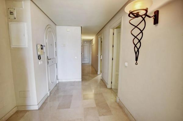 Duplex for sale in Avenida Juan Sebastian Elcano, 7, Benalmádena thumbnail 2