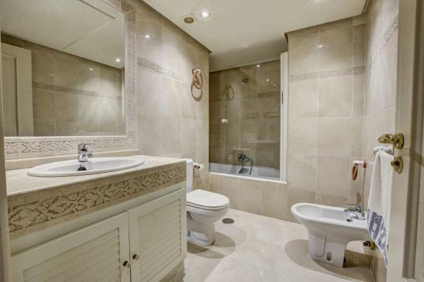 Duplex for sale in Avenida Juan Sebastian Elcano, 7, Benalmádena photo 4