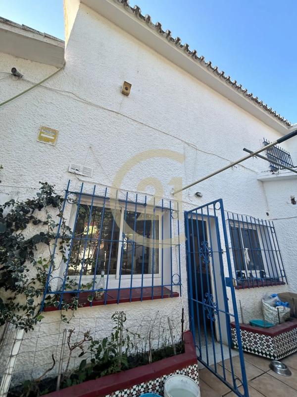 Sale of independent chalet in Avenida La constitucion, Benalmádena
photo 4