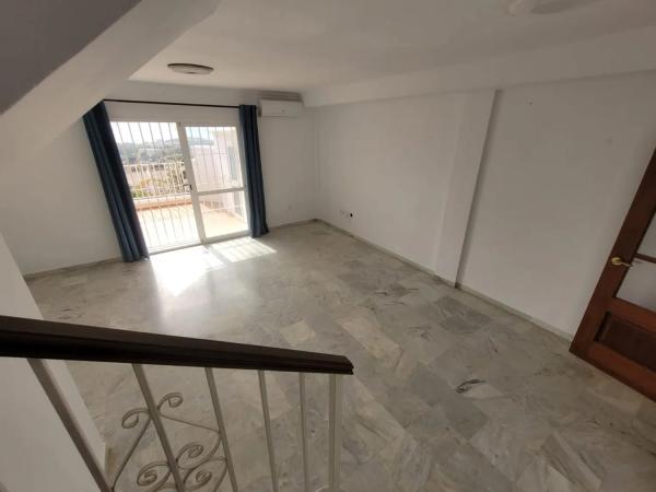 Detached villa for sale in  Santangelo, Benalmádena photo 4