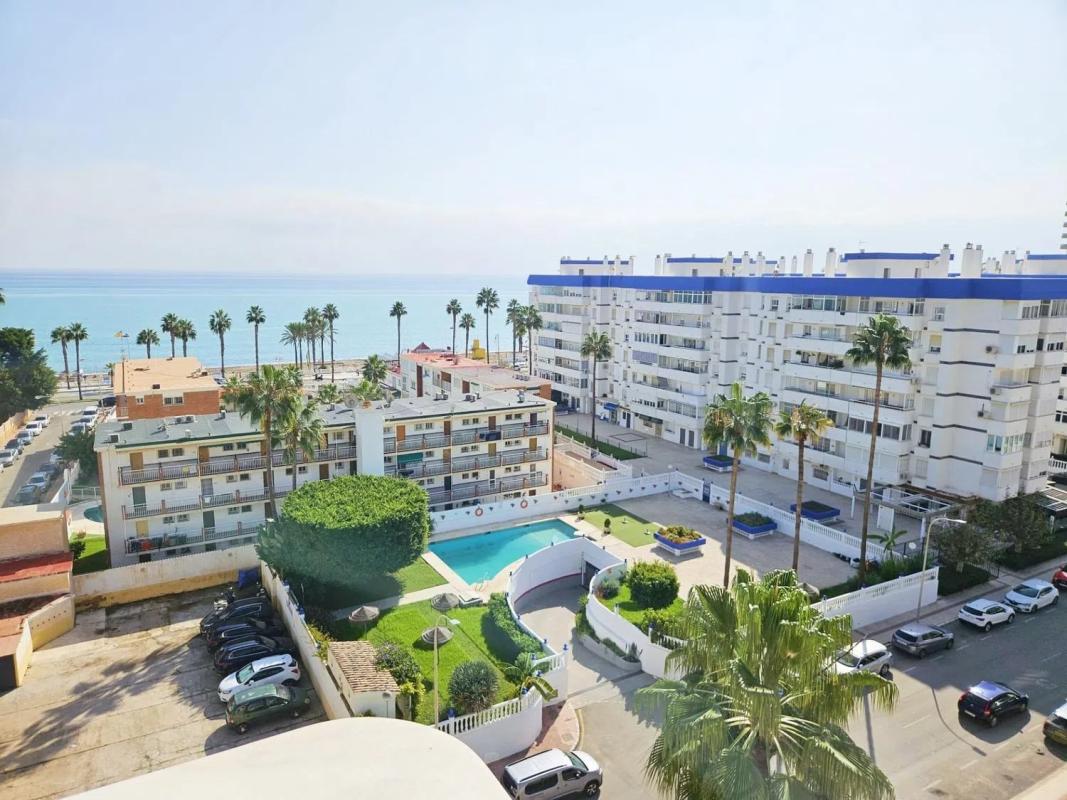 Sprzedaż mieszkania w Avenida Manuel Mena Palma, 5, Benalmádena
 photo 2