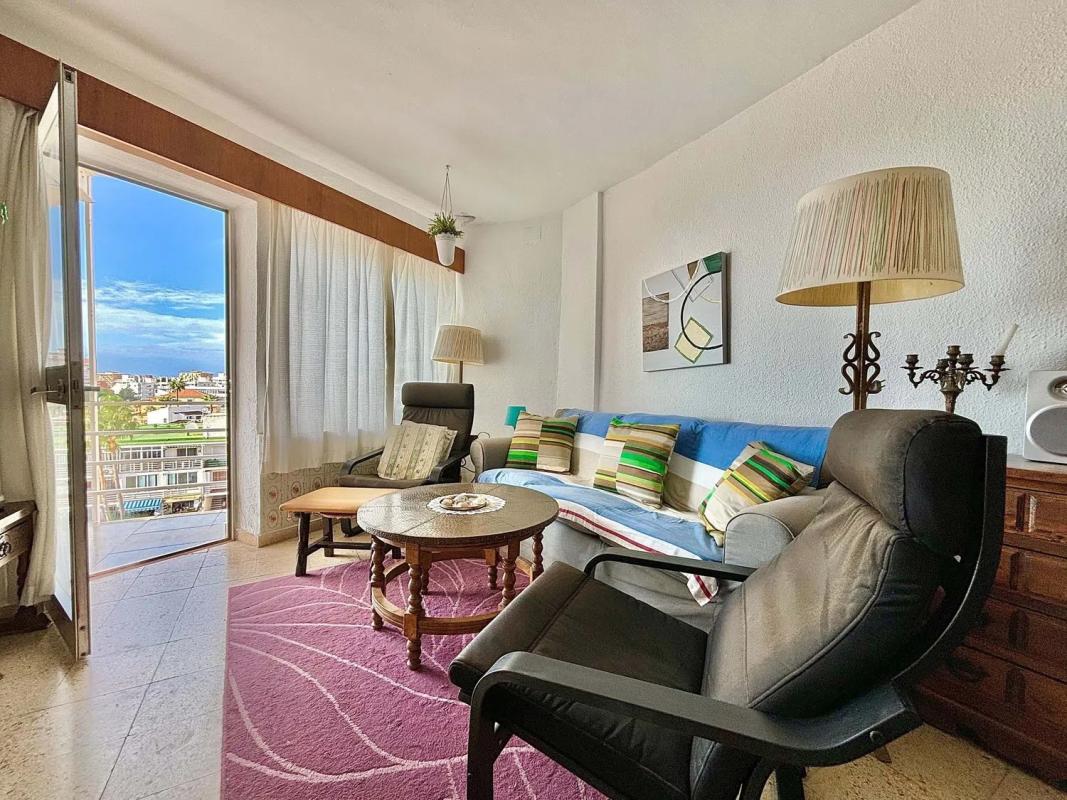 Venta de piso en Calle Levante, Benalmádena
photo 1