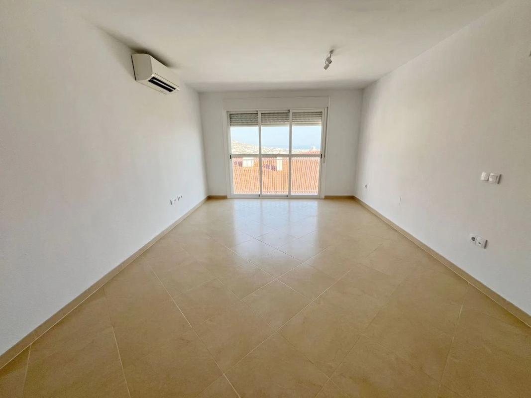 Venta de duplex en Calle Relenguillo, 46, Benalmádena photo 2