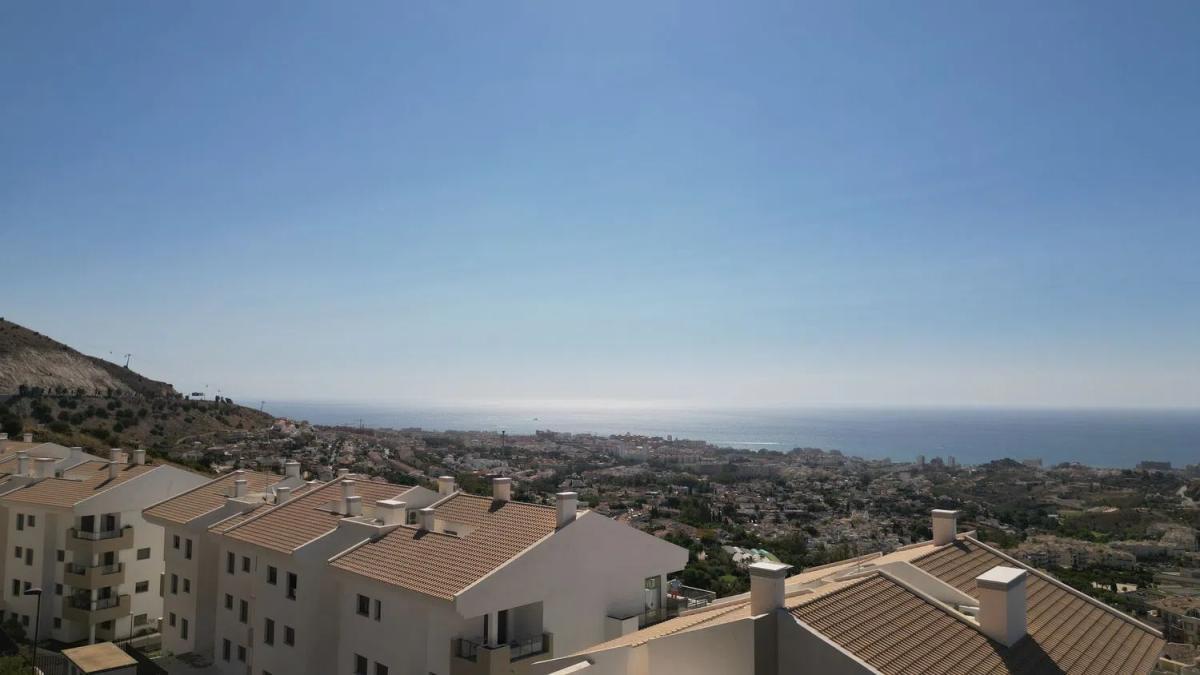 Sale of apartment in Calle Teide, 6, Benalmádena
photo 1