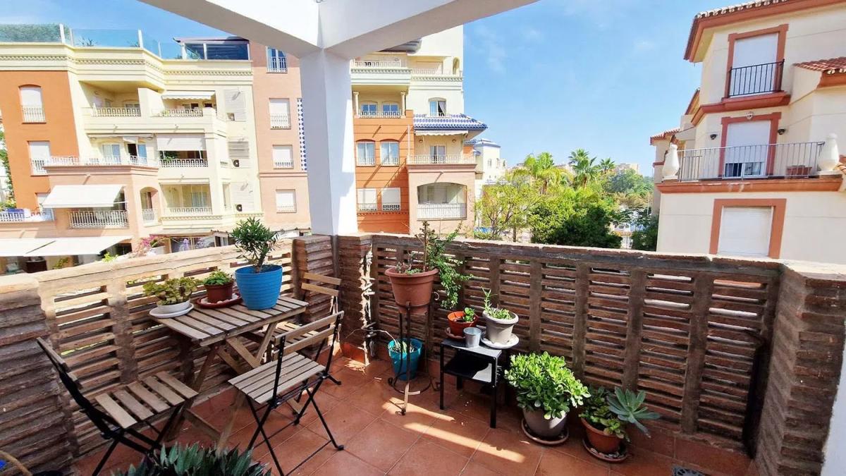 Продажа квартиры на Parque de la Paloma, Бенальмадена
photo 2