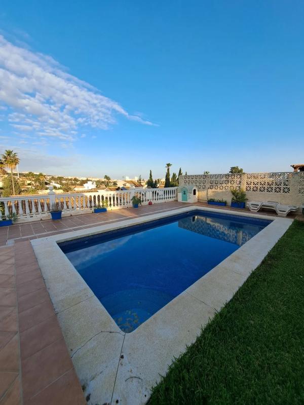 Venta de chalet independiente en Calle de la Jara s/n, Benalmádena
photo 2