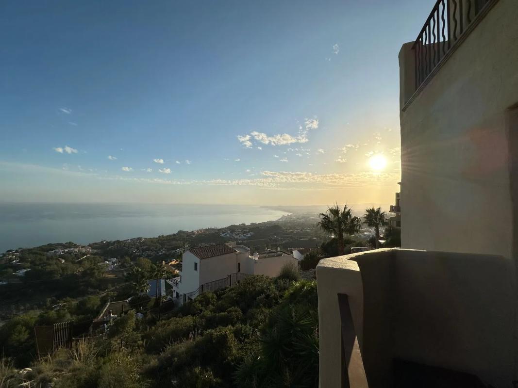 Продажа квартиры на Avenida de los Botijos, Бенальмадена
 photo 2