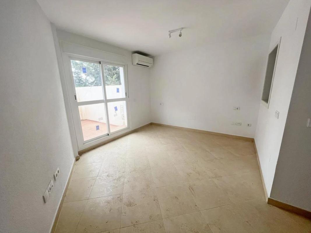 Sale of studio in Barrio Centro, Benalmádena photo 2