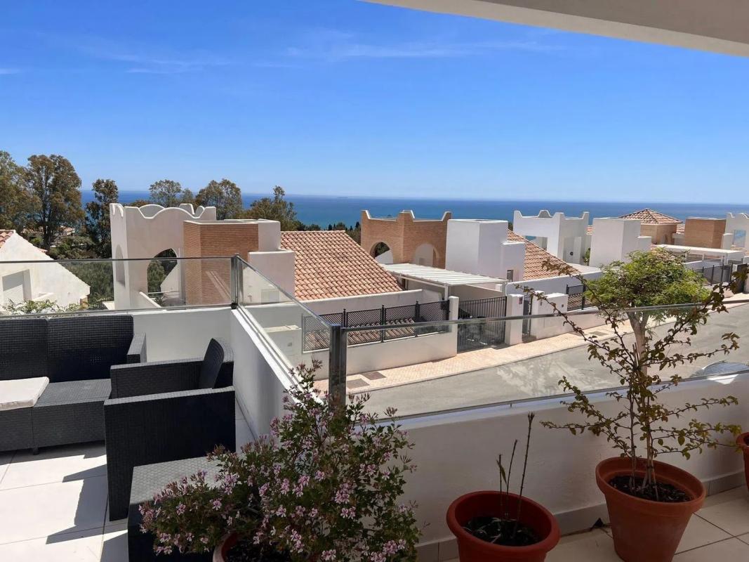 Sprzedaż niezależnego domku jednorodzinnego w Calle Sesamo, Benalmádena photo 3