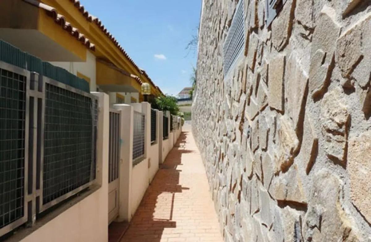 Продажа отдельного шале в  Terreno SP-11 la Viñuela, 51 --A, Бенальмадена photo 2