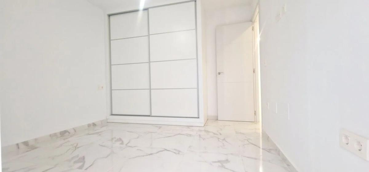 Venta de chalet independiente en Calle Espliego, 24, Benalmádena
photo 3