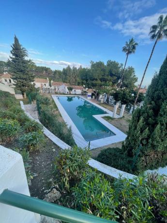 Chalet independiente en venta en Barrio Zona Centro Comercial Torrequebrada, Benalmádena photo 1