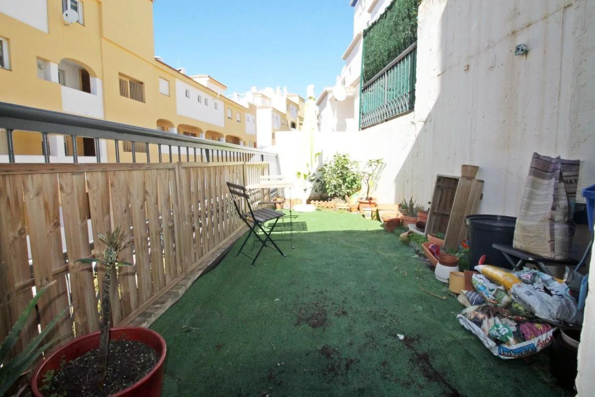 Venta de piso en Calle Vela, Benalmádena
photo 2