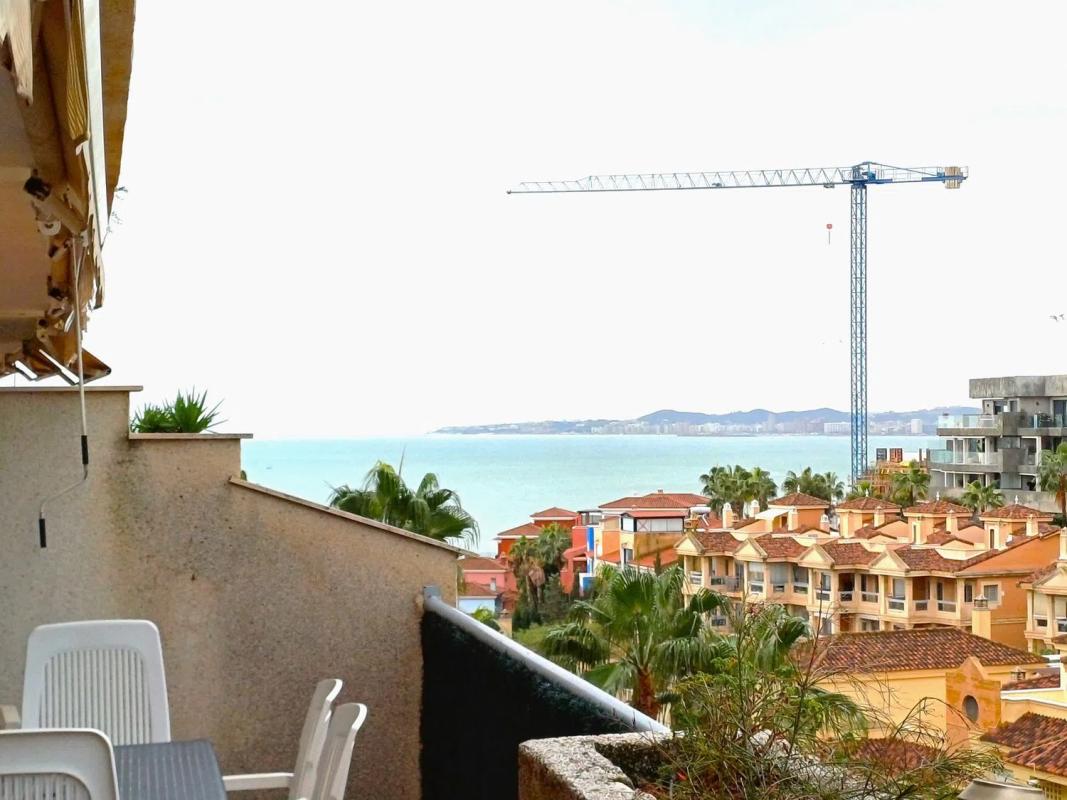 Sprzedaż mieszkania w Calle Faro, Benalmádena
photo 2