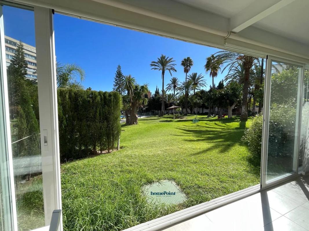 Sale of apartment in Solymar - Puerto Marina, Benalmádena
photo 1