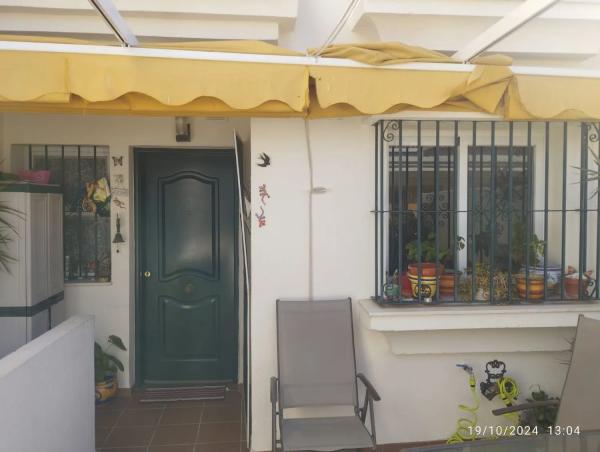 Chalet independiente en venta en Pasaje Estonia s/n, Benalmádena thumbnail 1
