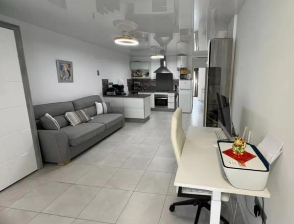Apartment for sale in Avenida Gandhi, Benalmádena thumbnail 1