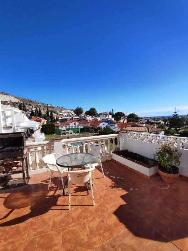 Продажа отдельного шале в  Calle los Sueños, 16 -62, Бенальмадена photo 2
