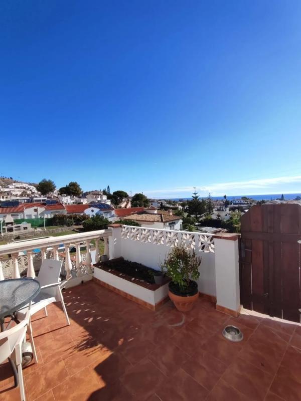 Продажа отдельного шале в  Calle los Sueños, 16 -62, Бенальмадена photo 3