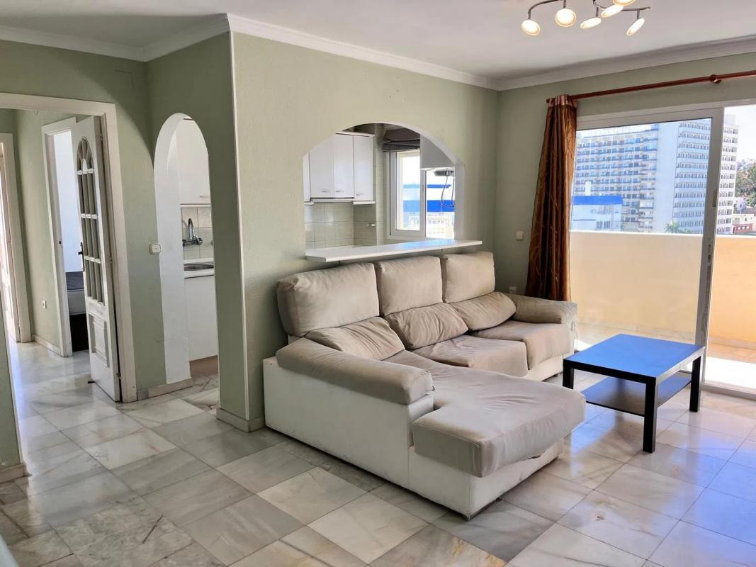 Sale of apartment in Avenida Manuel Mena Palma, 5, Benalmádena
photo 1