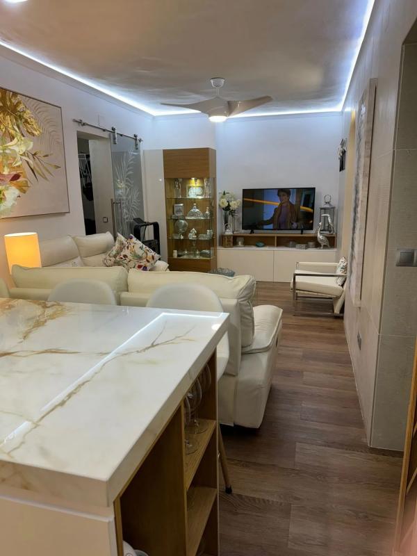 Продажа квартиры на Calle las Flores, 5, Бенальмадена
photo 2