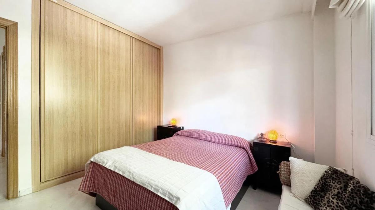 Продажа квартиры на Avenida Estrella del Mar, Бенальмадена
photo 4