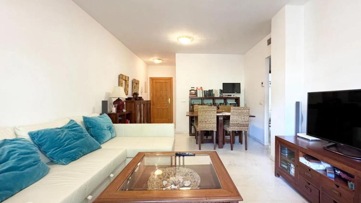 Продажа квартиры на Avenida Estrella del Mar, Бенальмадена
photo 5