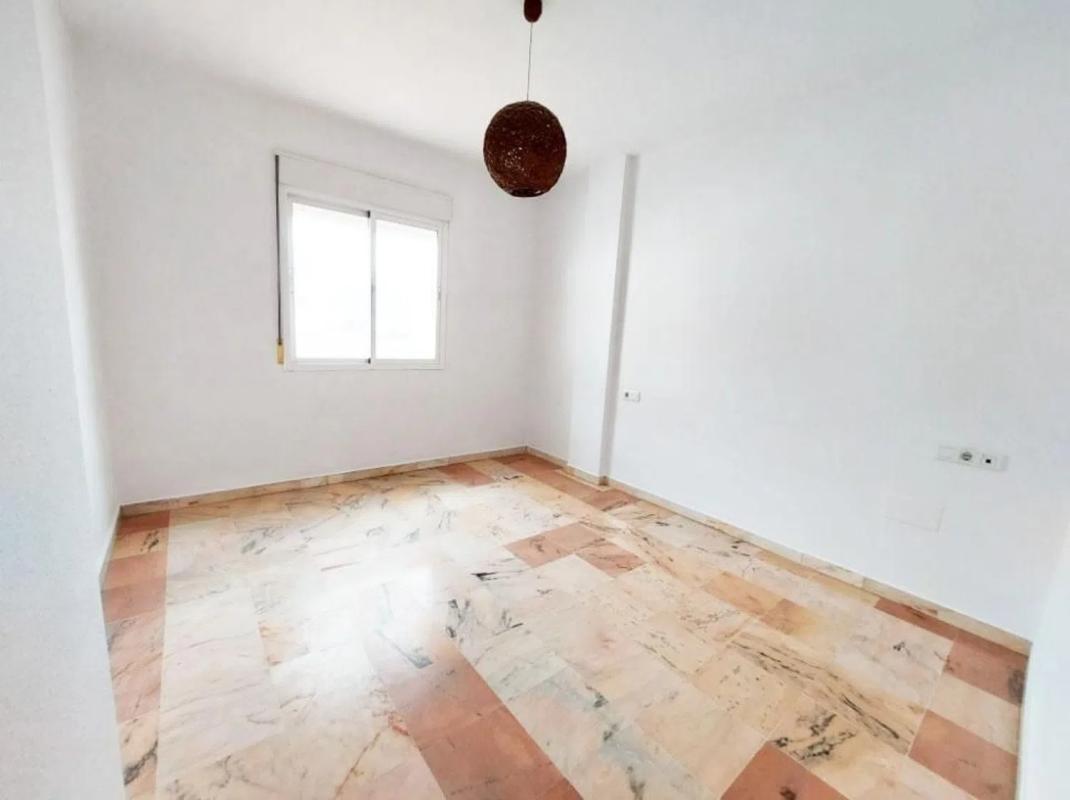 Venta de piso en Calle Muerdago, Benalmádena
photo 3
