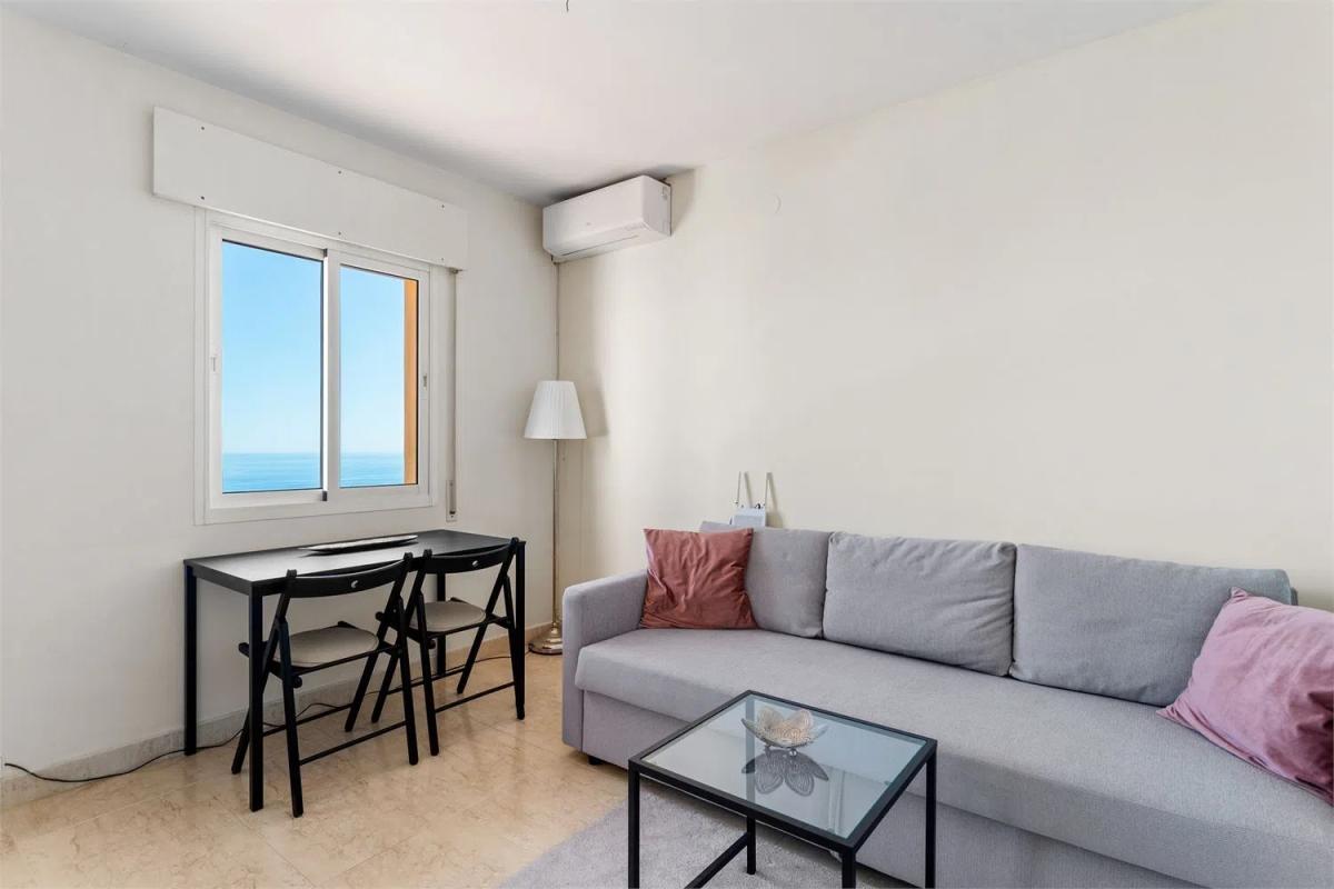 Продажа квартиры на Calle Hierbamora, 29 -1, Бенальмадена
photo 3