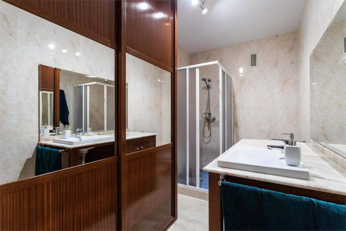 Продажа квартиры на Calle Hierbamora, 29 -1, Бенальмадена
photo 4