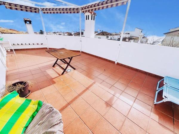 Detached villa for sale in  Barrio Centro, Benalmádena photo 2