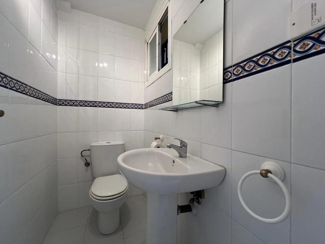 Продажа квартиры на Calle Poseidón, Бенальмадена
photo 5
