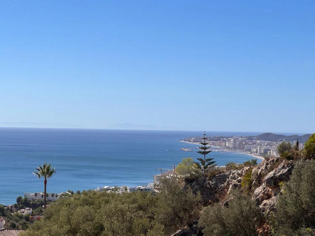 Sprzedaż niezależnego domku jednorodzinnego w Pasaje Córdoba, Benalmádena photo 2