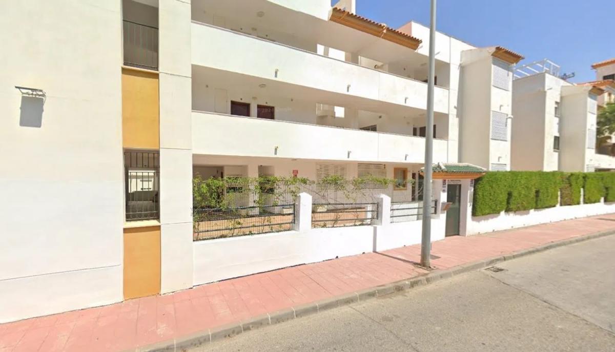 Venta de piso en Calle Muerdago, Benalmádena
photo 2